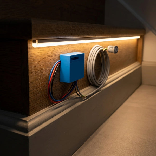Miniature Motion Sensor 12V 15A - Lighting Control