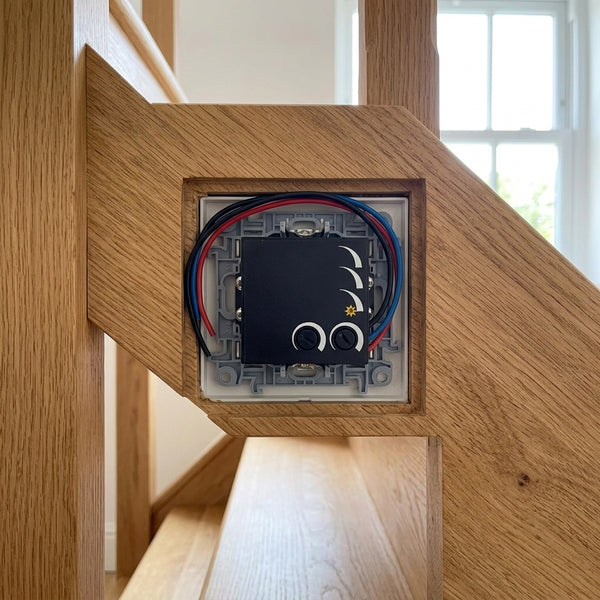 Motion & Twilight Sensor 10A 12V Staircase Lighting